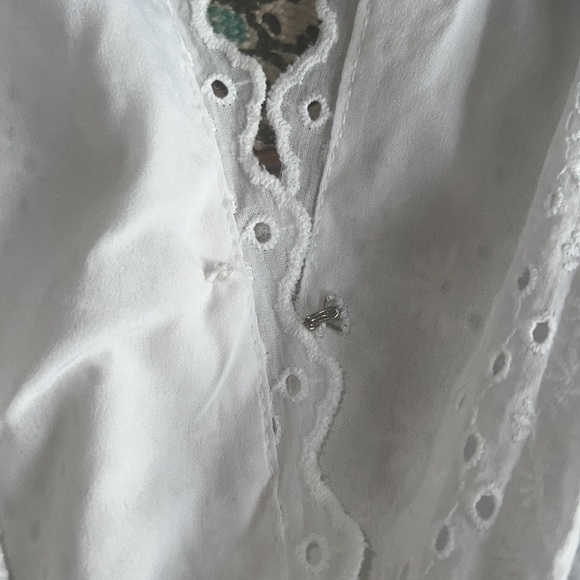 American Eagle romper White laced with open back Size XL NWT - Picture 13 of 13